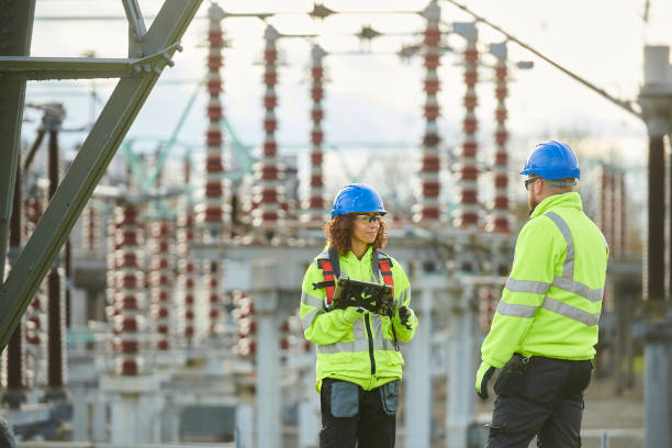 Best Electrical Contractors for Businesses  in Skokie, IL